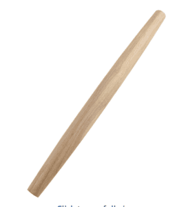 Wooden rolling pin with thicker center