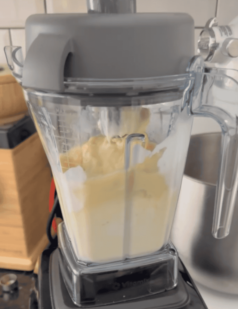 pineapple dole whip in blender